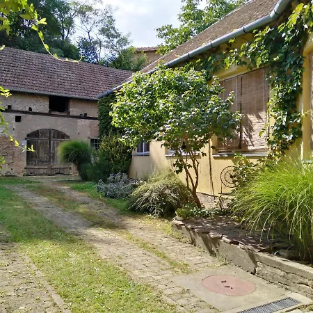 Pensjonat Somin Lagum Vila